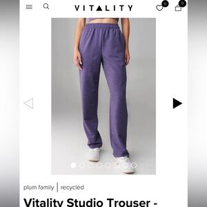 Vitality studio trouser violet marl size medium like new
